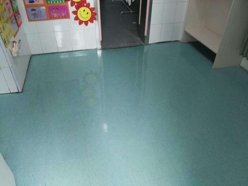 咸陽(yáng)地板清洗打蠟,塑膠地板清洗打蠟